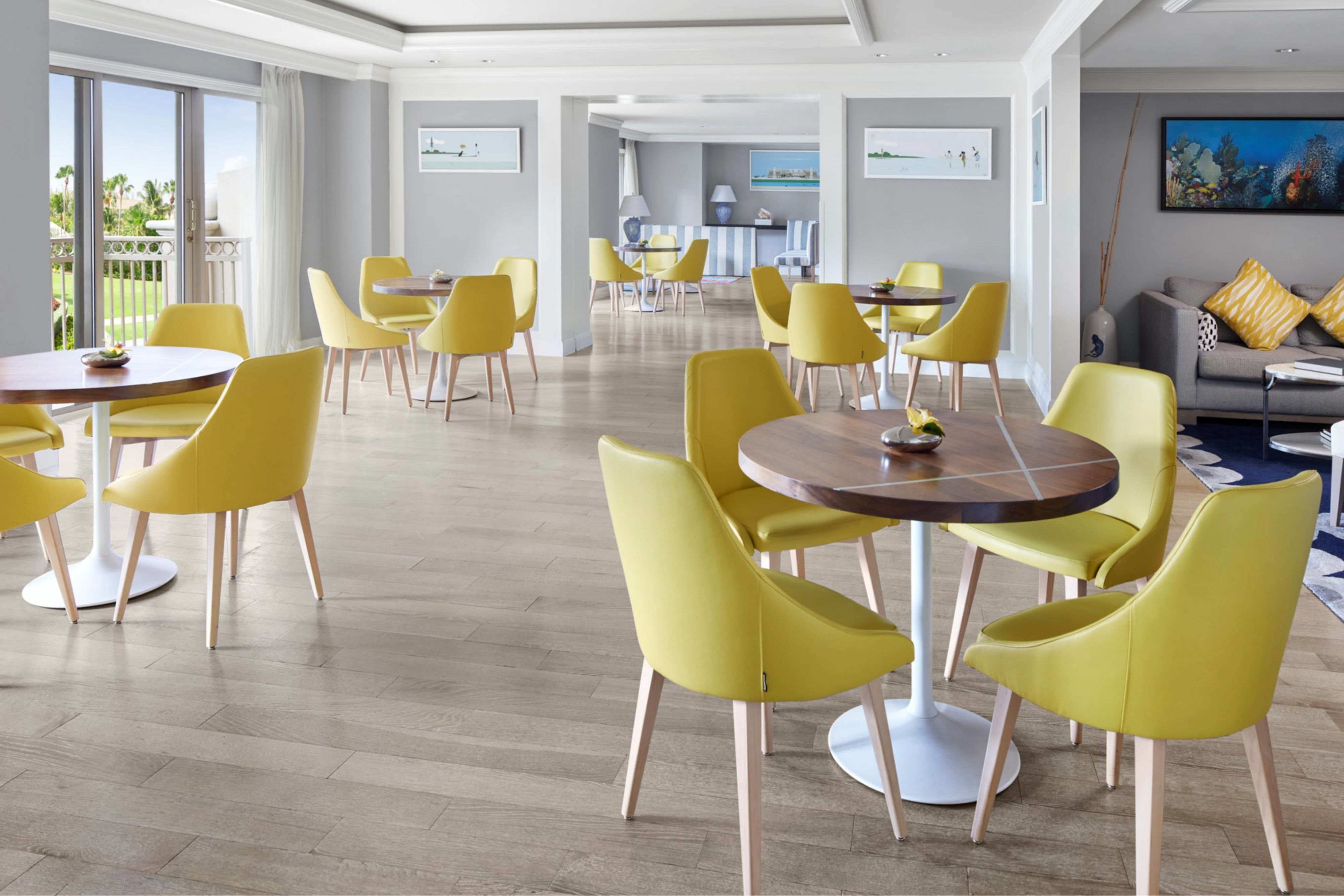 Lounge Image