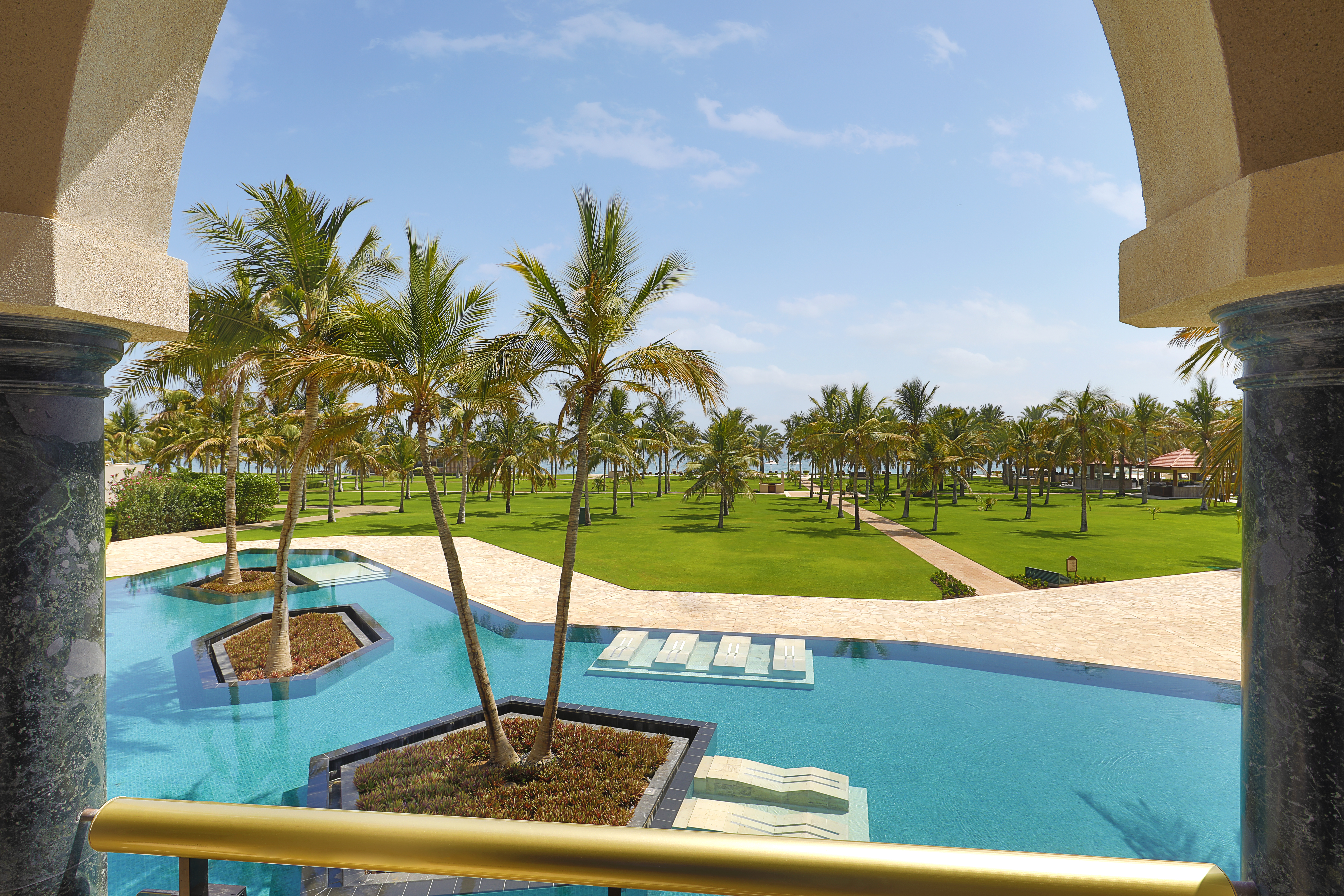 Deluxe Pool View Guest Room - Balcony